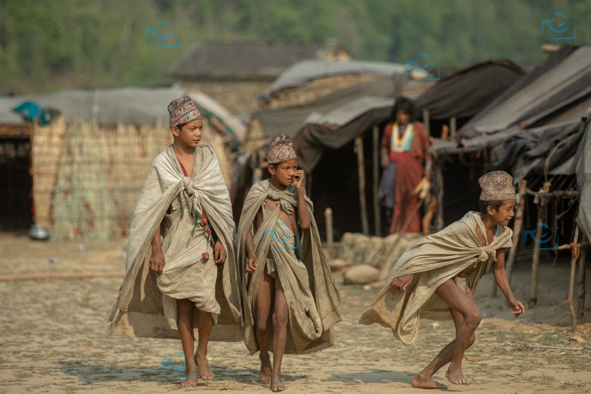 The last nomadic people Raute Daily Life